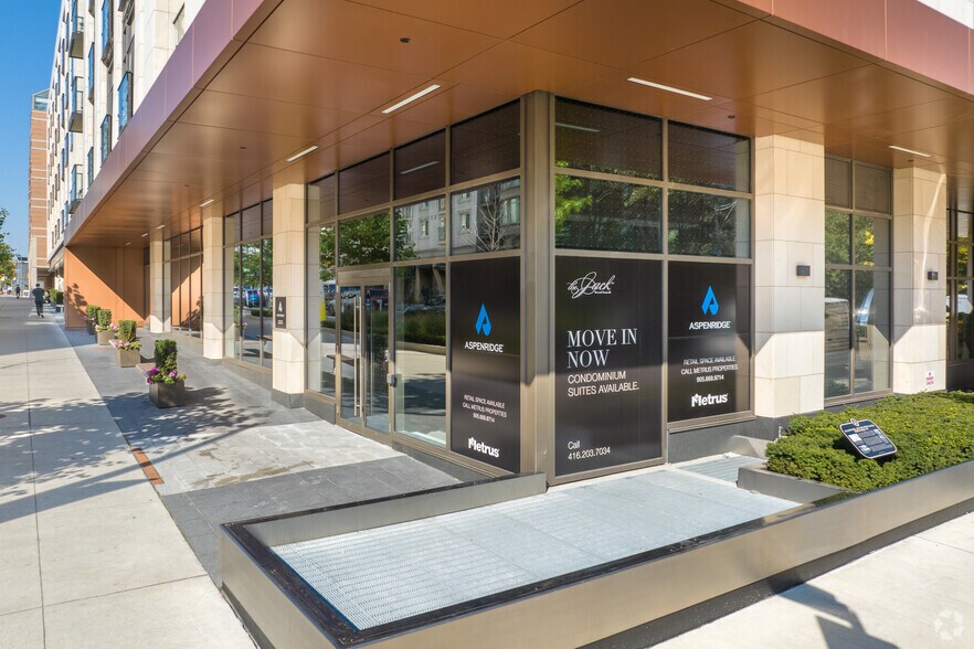 More Photos Of 1331 Yonge St, Toronto Apartments For Lease