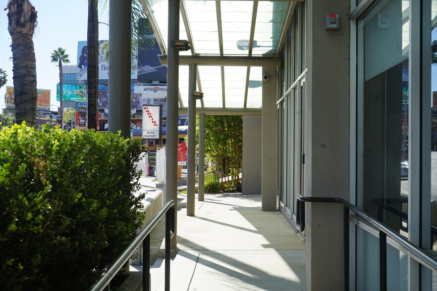 More Photos Of 8335 W Sunset Blvd, West Hollywood Office For Lease