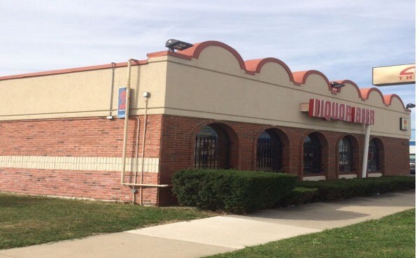 More Photos Of 32451 John R Rd, Madison Heights Freestanding For Lease