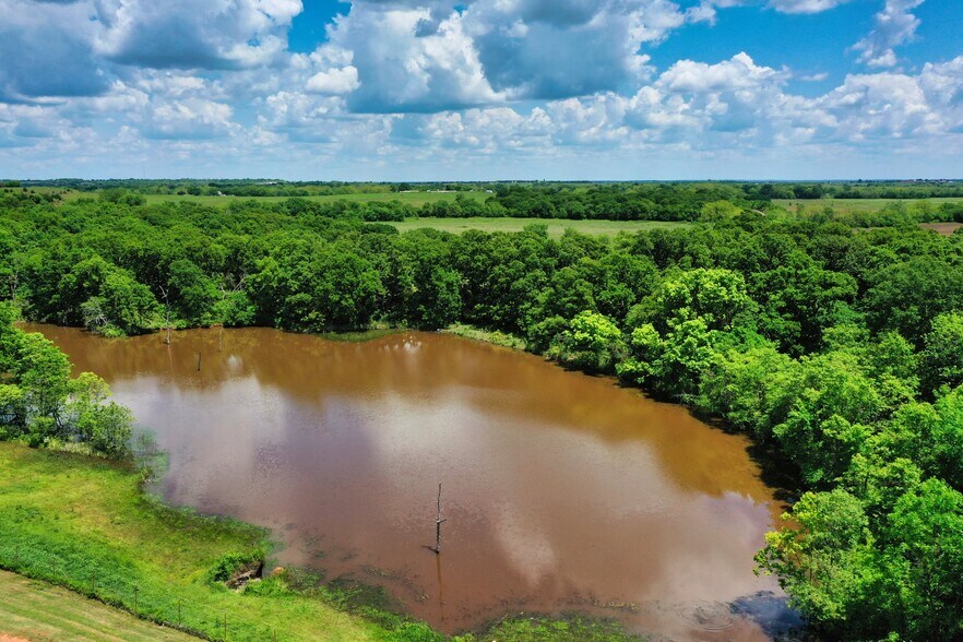 More Photos Of 347203 US Route 66 Hwy, Chandler Trailer Camper Park For Sale