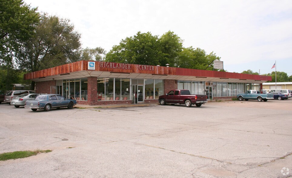 More Photos Of 6512-6528 N Peoria Ave, Tulsa General Retail For Sale