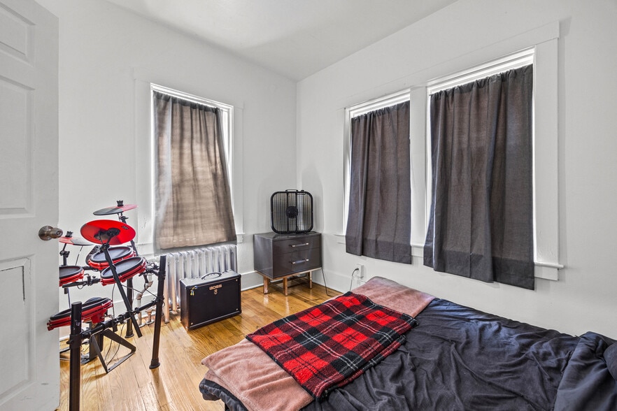 More Photos Of 321 Driving Park Ave, Rochester Apartments For Sale