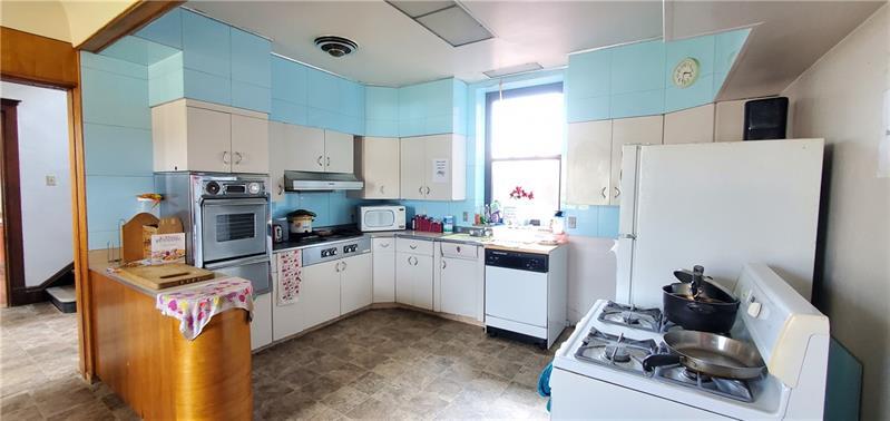 More Photos Of 704 Market St, Mckeesport Specialty For Sale