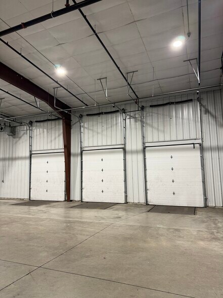 More Photos Of 3530 Marnie Ave, Waterloo Industrial For Sale