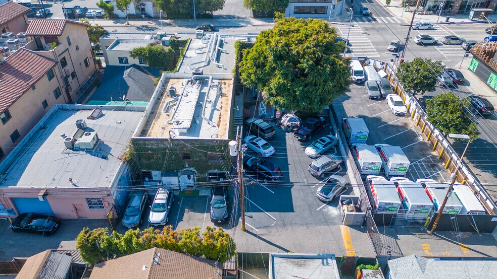 More Photos Of 1350 N Highland Ave, Los Angeles Loft Creative Space For Lease