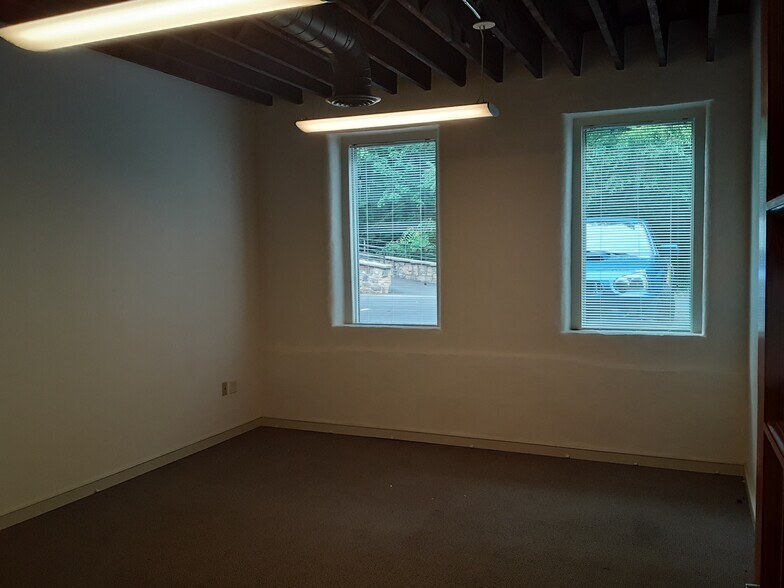 More Photos Of 121 N Main St, Souderton Loft Creative Space For Lease