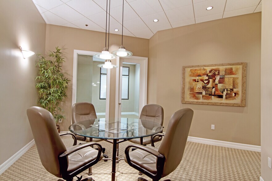 More Photos Of 2169 E Warner Rd, Tempe Office For Sale