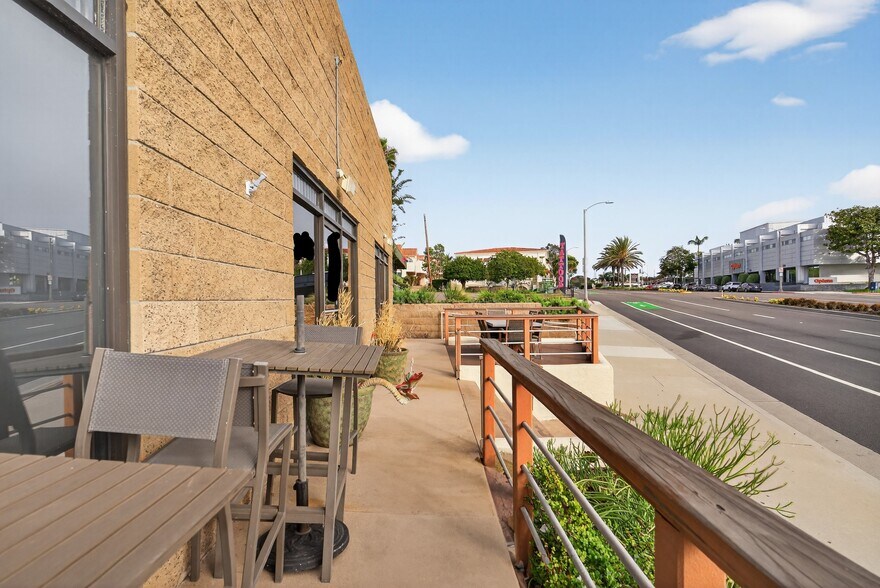 More Photos Of 401 Torrance Blvd, Redondo Beach Unknown For Lease