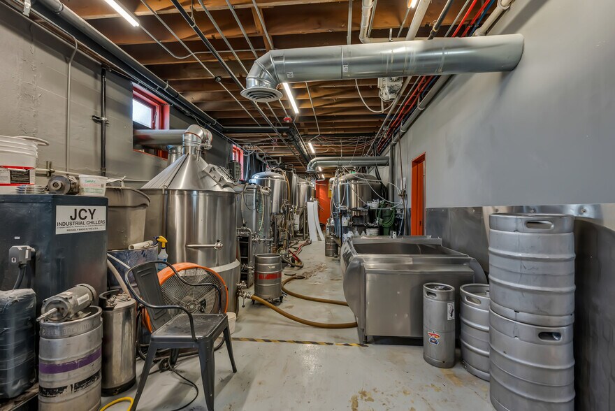 More Photos Of 21 S 1st Ave, Brighton Restaurant For Sale