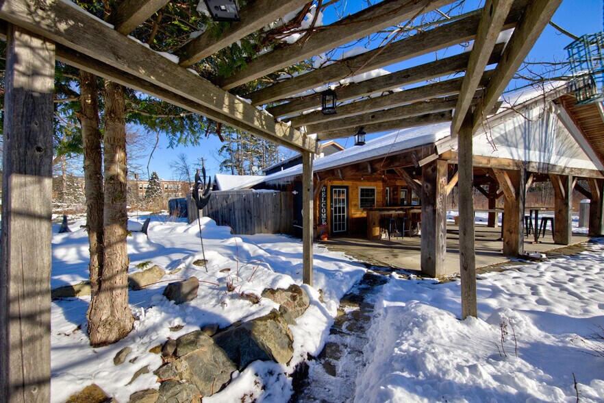 More Photos Of 2930 Rt 43, Averill Park Restaurant For Sale