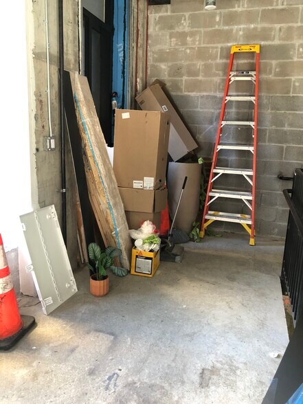 More Photos Of 147 Saint Felix St, Brooklyn Storefront Retail Residential For Lease