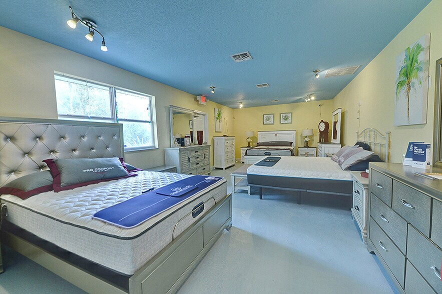 More Photos Of 6991 W Cardinal St, Homosassa Medical For Sale