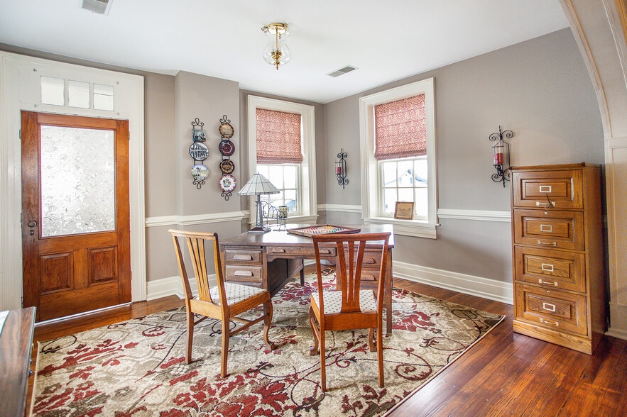 More Photos Of 6000 Middleburg Rd, Middleburg Specialty For Sale