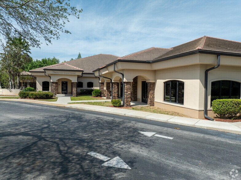 More Photos Of 975 Town Center Dr, Orange City Office For Sale
