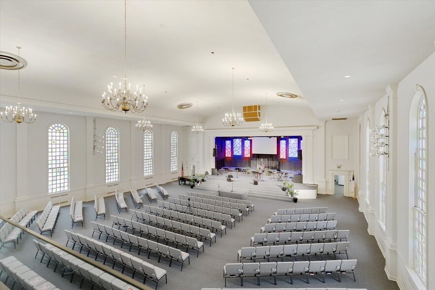 More Photos Of 1228 Todds Ln, Hampton Religious Facility For Sale