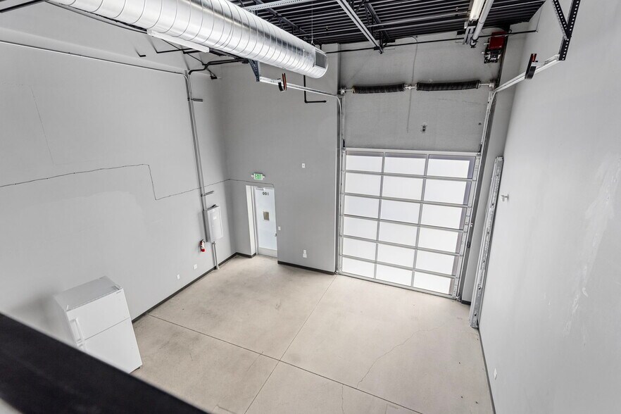 More Photos Of 12170 Tejon St, Westminster Research And Development For Lease
