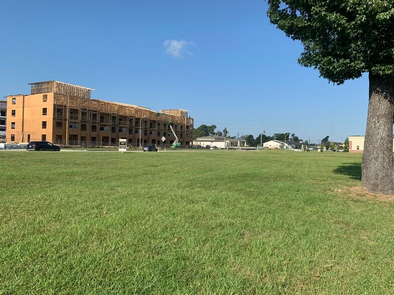 More Photos Of 8377 Picardy Ave, Baton Rouge Medical For Sale