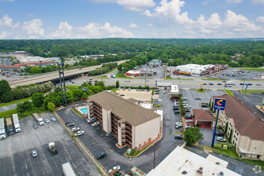 More Photos Of 3452 Macon Rd, Columbus Hotel For Sale