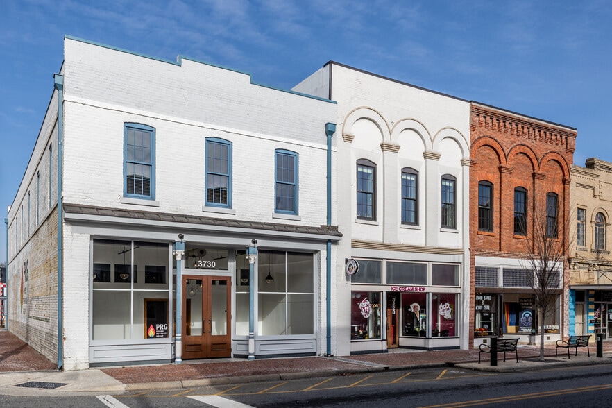 More Photos Of 3730 North Main St, Farmville Storefront Retail Residential For Lease