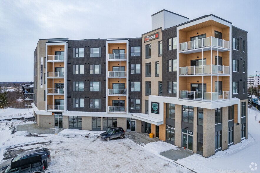 Primary Photo Of 20805 De La Cote N, Boisbriand Apartments For Lease