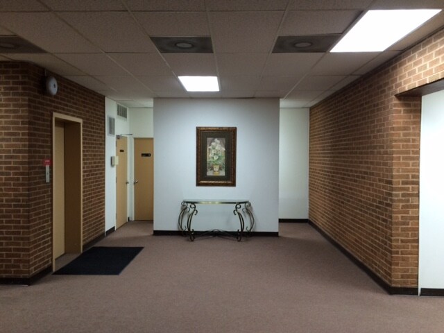 More Photos Of 615 S Frederick Ave, Gaithersburg Office For Lease