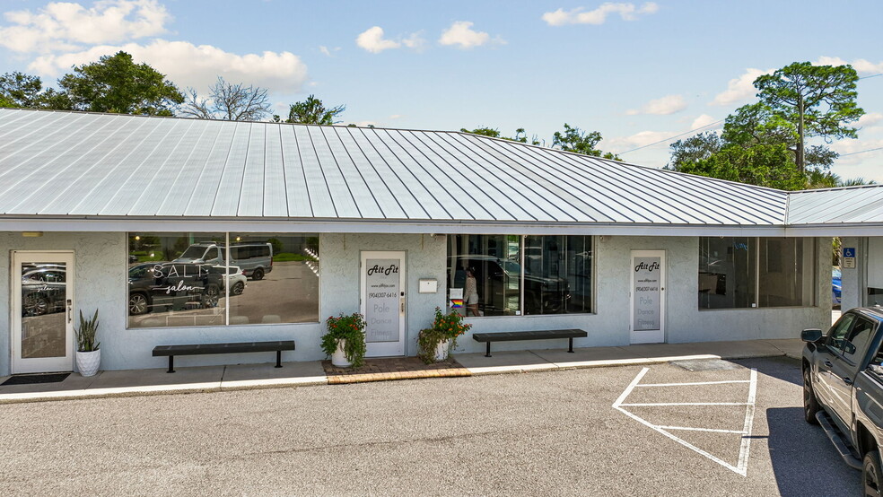 More Photos Of 1401 Penman Rd, Jacksonville Beach Loft Creative Space For Sale
