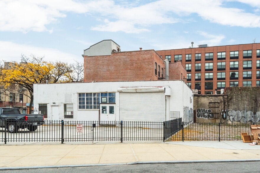 More Photos Of 1139-1141 Manhattan Ave, Brooklyn Apartments For Sale