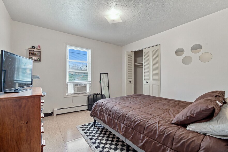 More Photos Of 219 River St, Woonsocket Apartments For Sale
