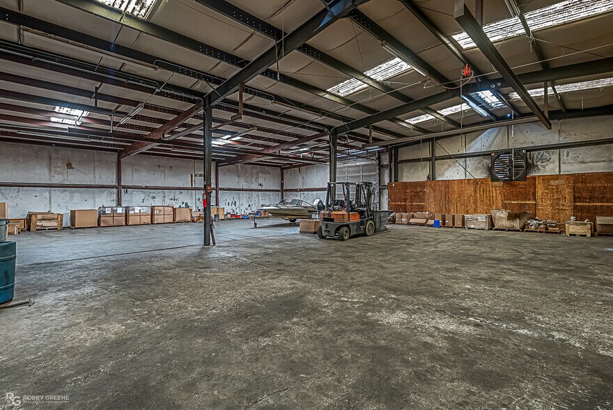More Photos Of 1326 East St, Minden Industrial For Sale