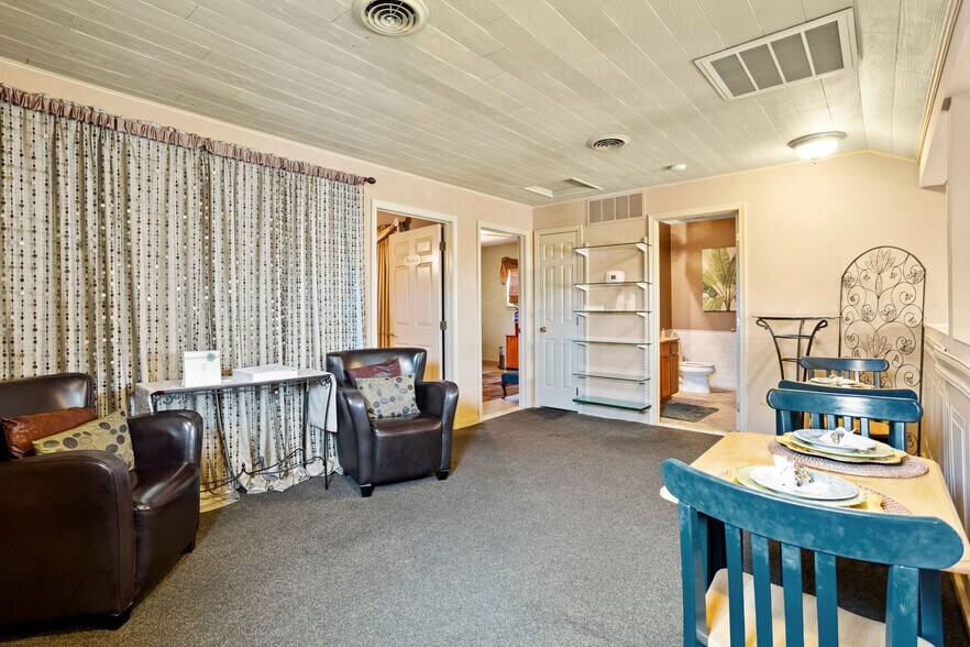 More Photos Of 1852 Chews Landing Rd, Blackwood Freestanding For Sale