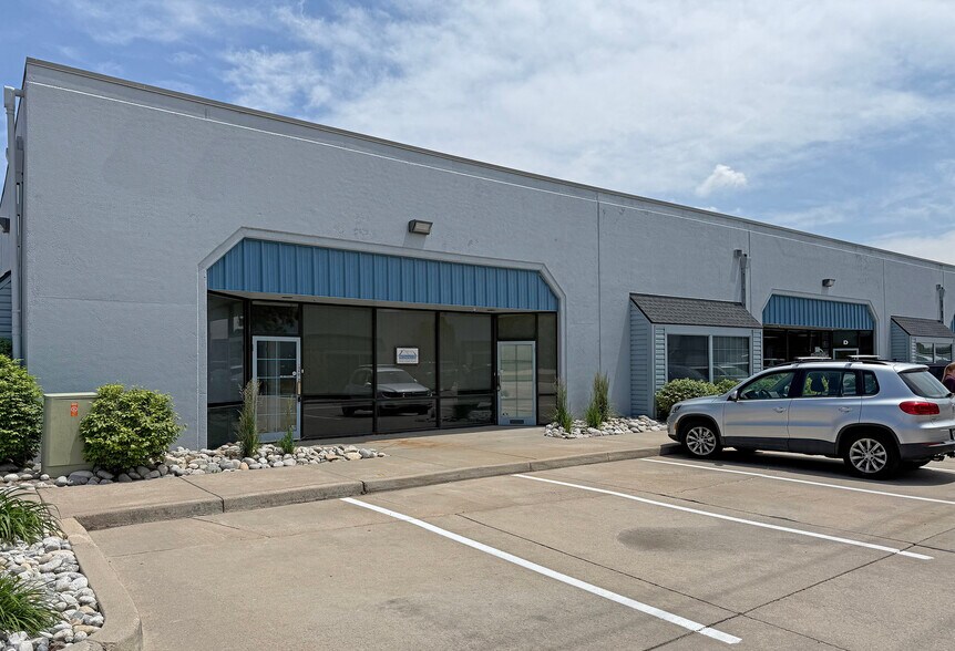 Primary Photo Of 6810 Broadway, Denver Showroom For Lease