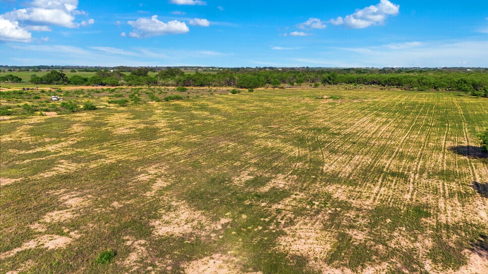 More Photos Of 238 E Ditto Rd, Poteet Land For Sale