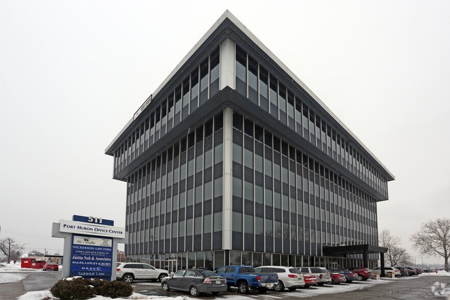 More Photos Of 511 Fort St, Port Huron Office Residential For Sale