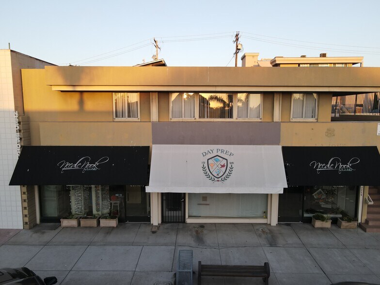 Primary Photo Of 7713-7719 Fay Ave, La Jolla Loft Creative Space For Lease