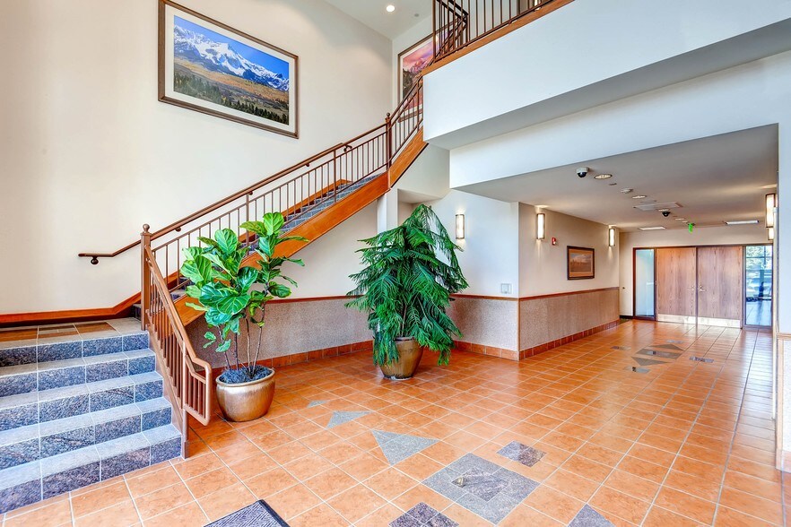 More Photos Of 18801 E Mainstreet, Parker Medical For Lease