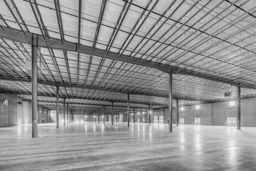 More Photos Of 3034 43rd N St, Fargo Industrial For Lease