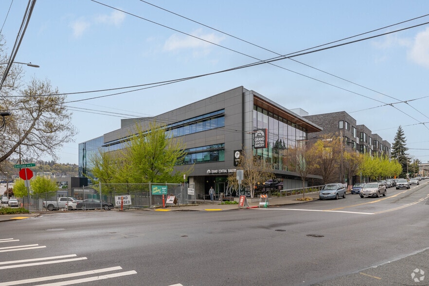 Primary Photo Of 188 E Blaine St, Seattle Office For Lease