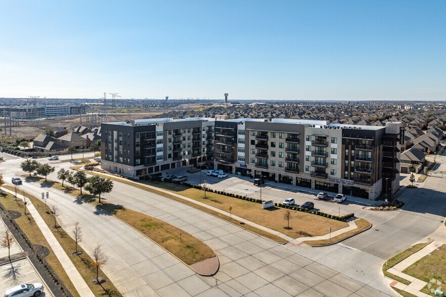 More Photos Of 3517 Windhaven Pky, The Colony Apartments For Sale