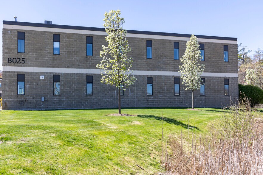 More Photos Of 8025 S Willow St, Manchester Light Manufacturing For Lease