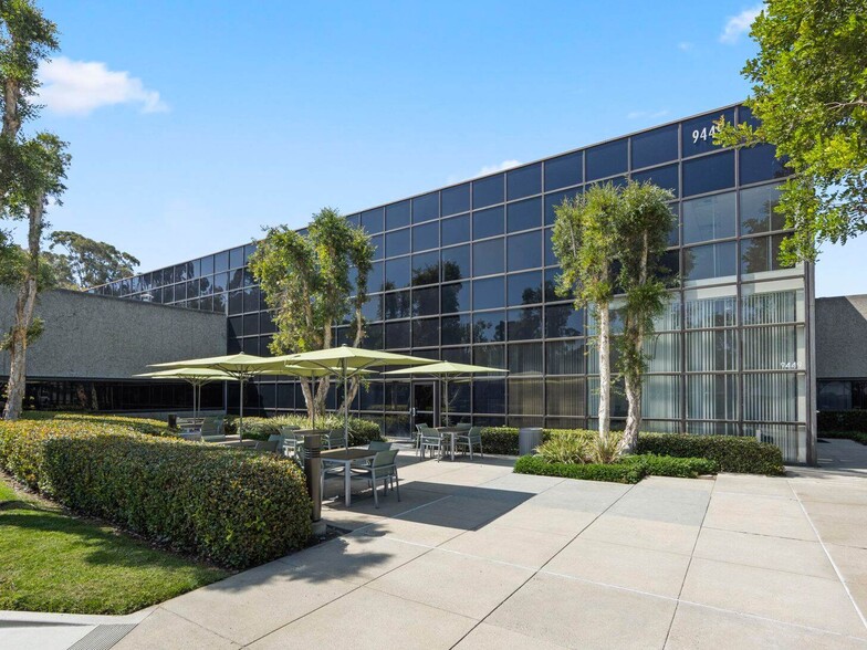 Primary Photo Of 9449 Carroll Park Dr, San Diego Research And Development For Lease