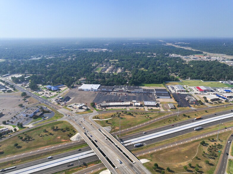 More Photos Of 3701 Mall Ln, Texarkana Unknown For Lease