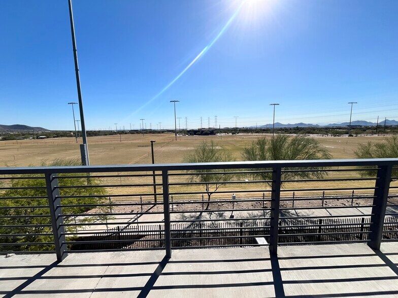 More Photos Of 9271 E Hidden Spur Trl, Scottsdale Industrial For Sale