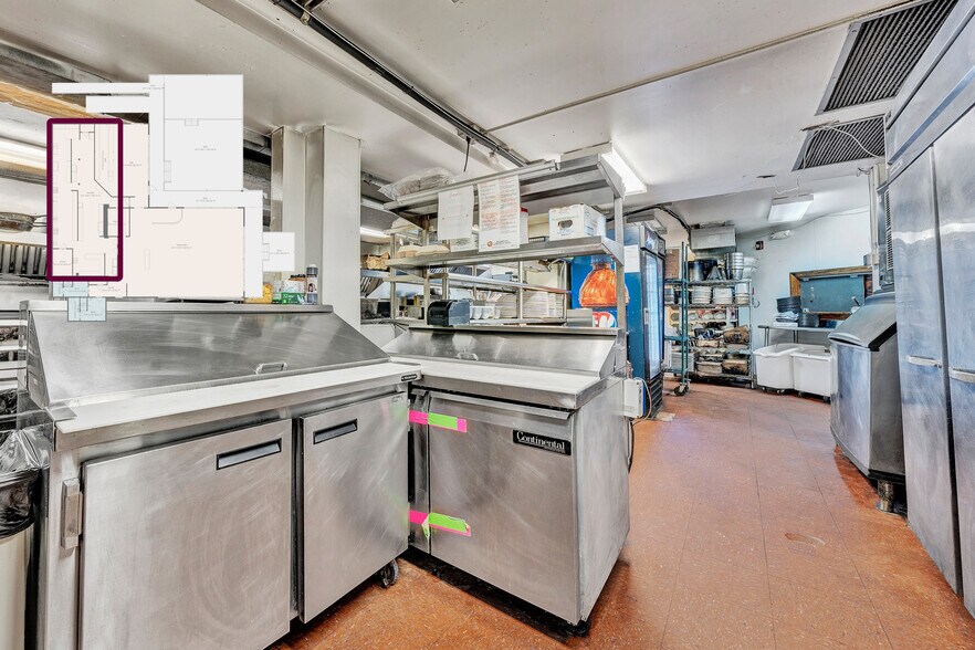 More Photos Of 1041 Harbour Inn Ln, Moneta Restaurant For Sale