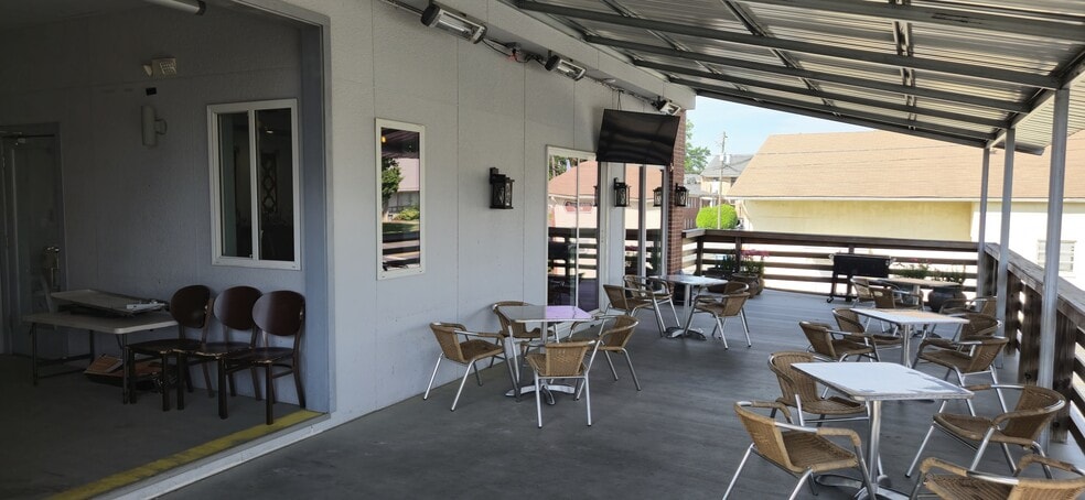 More Photos Of 6716 Church St, Douglasville Restaurant For Sale