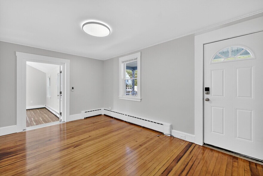 More Photos Of 18 Perry Ave, Nashua Apartments For Sale