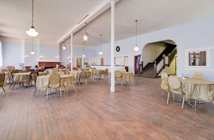 More Photos Of 155 S Miami Ave, Miami Storefront Retail Residential For Sale