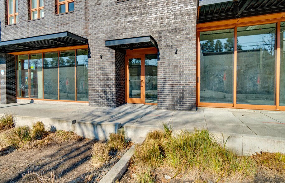 More Photos Of 7428 N Charleston Ave, Portland Apartments For Lease