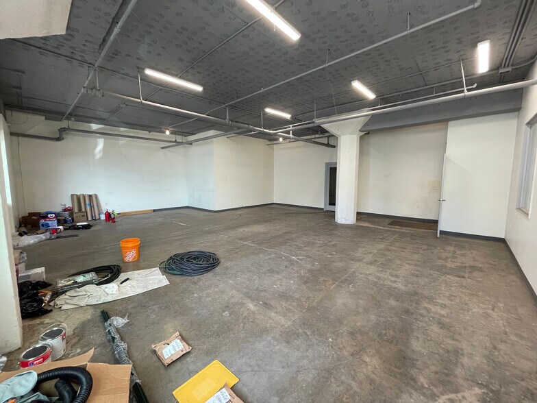 More Photos Of 222 N Expressway, Brownsville Medical For Lease