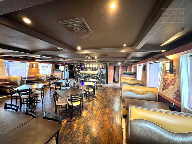 More Photos Of 1550-1560 State Road 436, Winter Park Restaurant For Lease