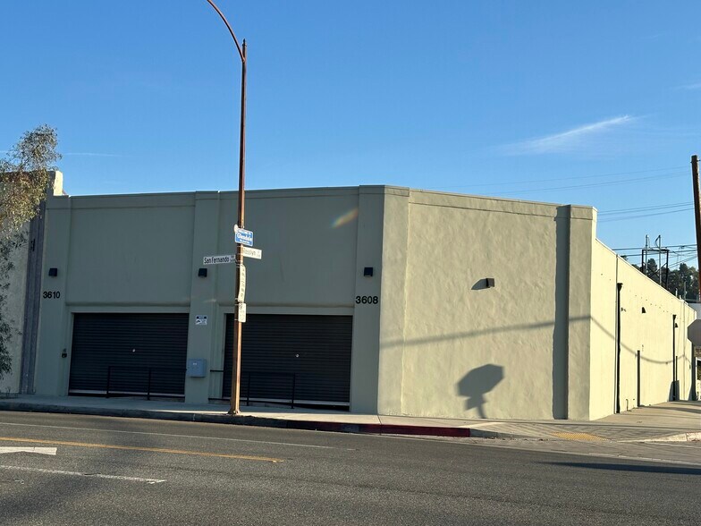 More Photos Of 3608-3610 San Fernando Rd, Glendale Loft Creative Space For Sale